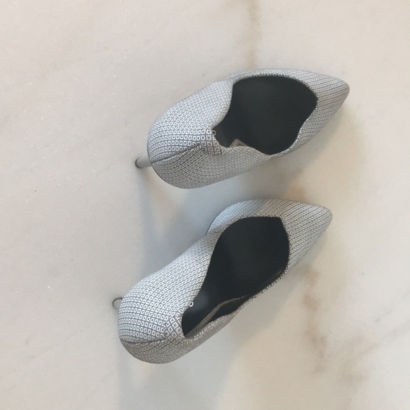 Reiss Patterned Heels - Picture 3 of 5